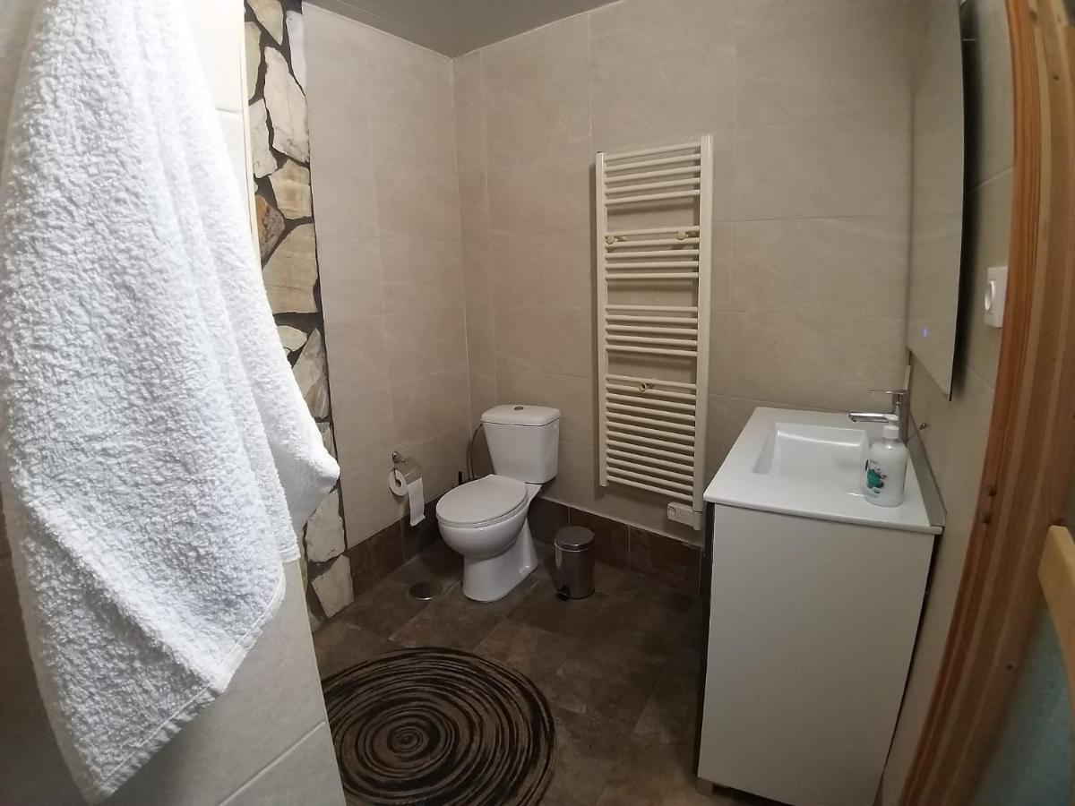 شقة La Casa De Huespedes بويبلا دي فالبونا المظهر الخارجي الصورة